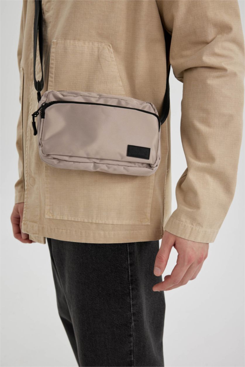 رجالي بيج فاتح شنطة كروس بودي رجالي بيج
