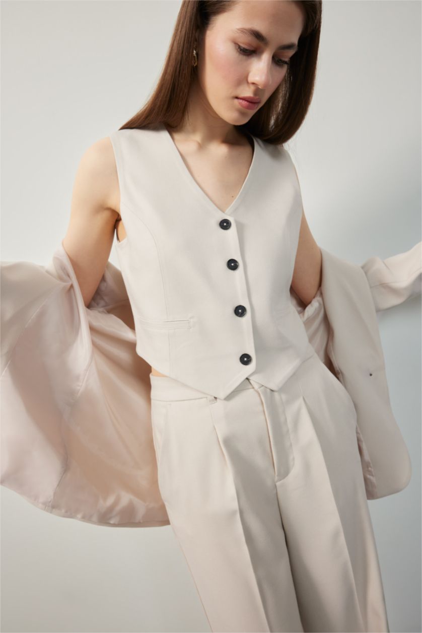 نساء بيج يلك بليزر بأزرار بياخة V