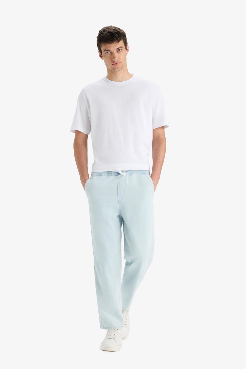 Man Ice Blue Cotton Wide Leg Elastic Waist Jeans