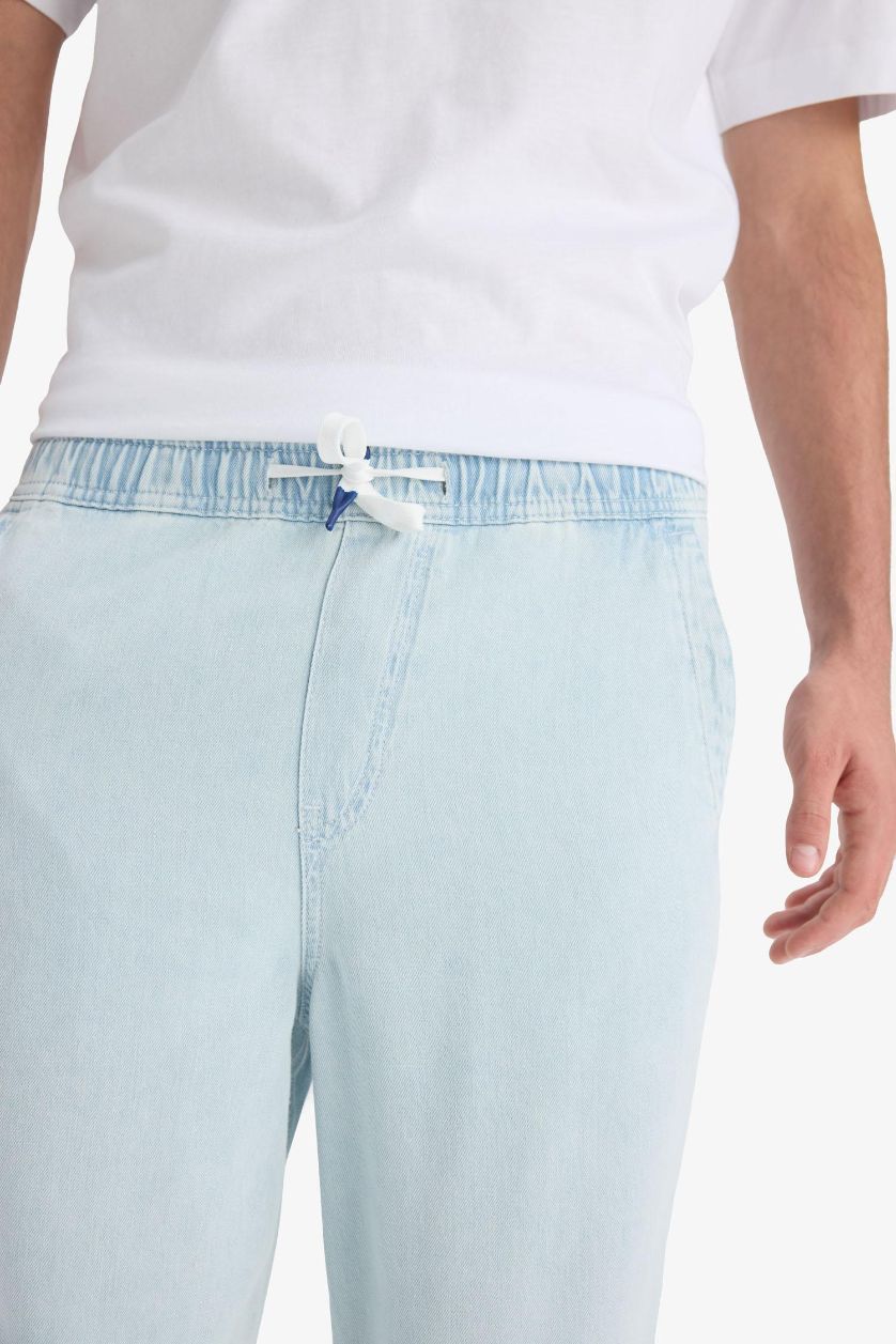 Man Ice Blue Cotton Wide Leg Elastic Waist Jeans
