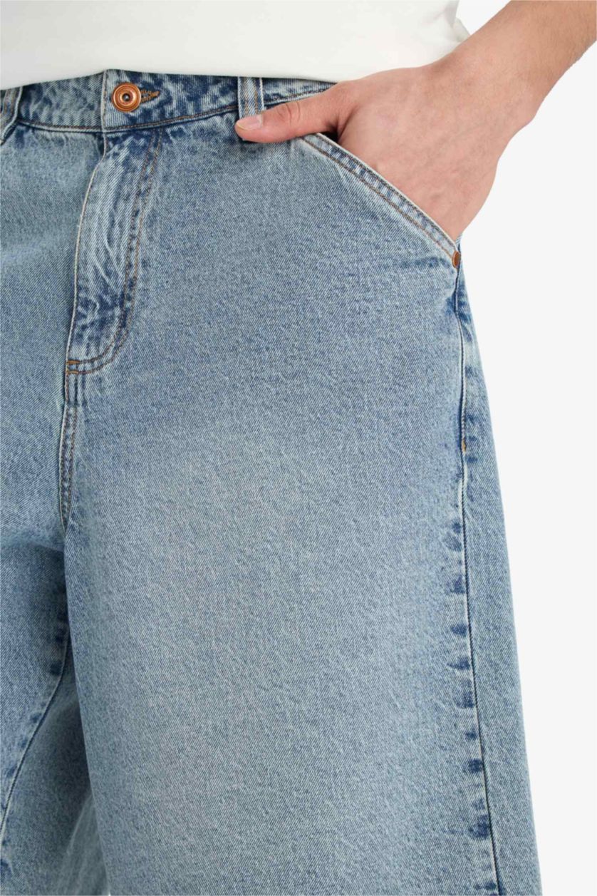 Ерлер Ашық Көк Бермуда