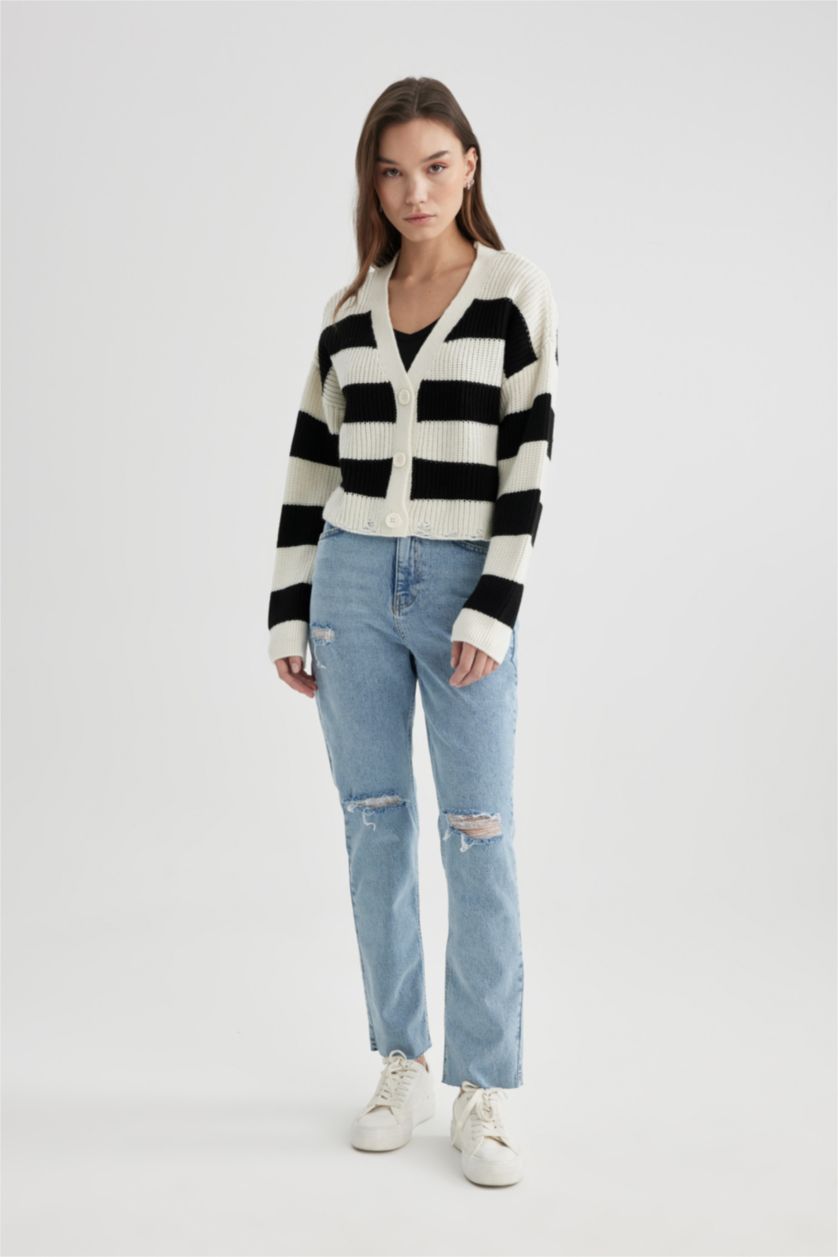 Woman Black Relax Fit Striped V Neck Knit Cardigan