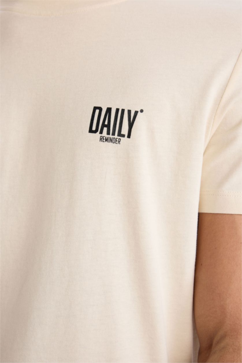 Erkek Kum %100 Pamuk Slim Fit Dar Kesim Bisiklet Yaka Baskılı Kısa Kollu Tişört