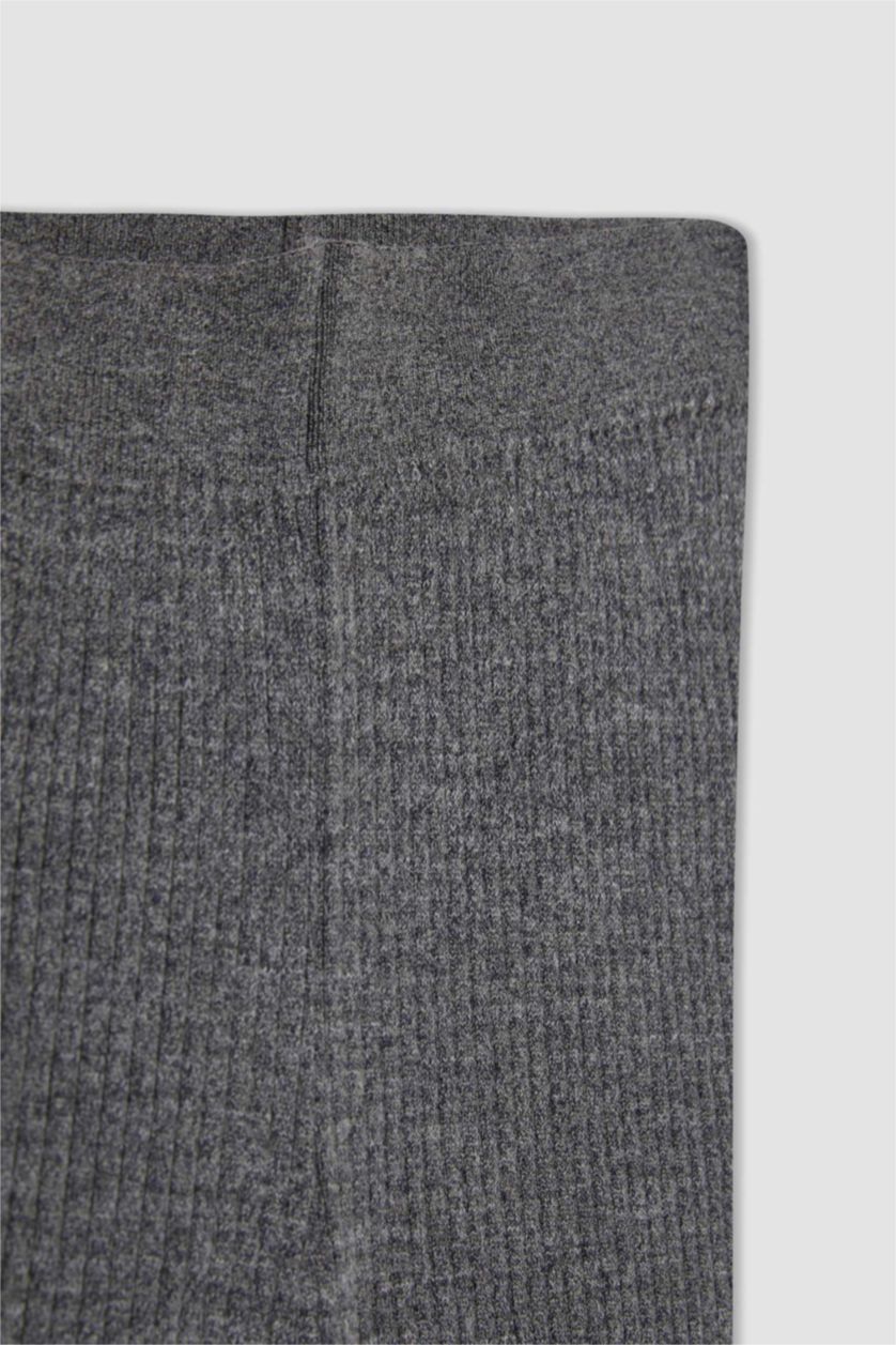 FEMME Gris Pantalon Droit en Tricot