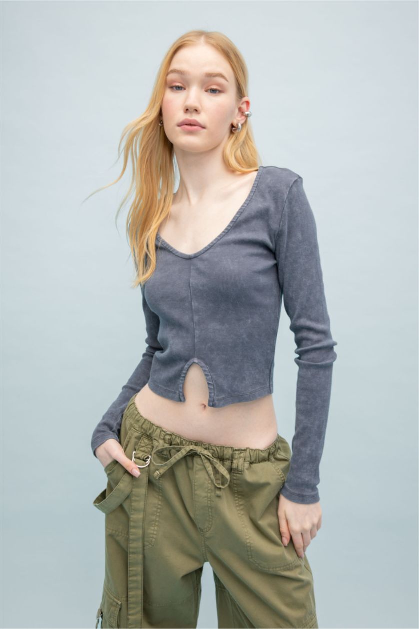 Kadın Antrasit Fitted Uzun Kollu Yıkamalı Soluk Efektli Tişört