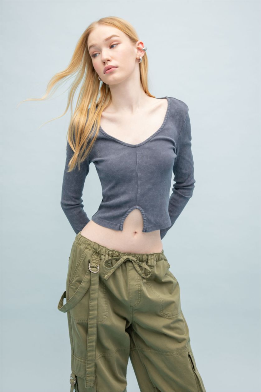 Kadın Antrasit Fitted Uzun Kollu Yıkamalı Soluk Efektli Tişört