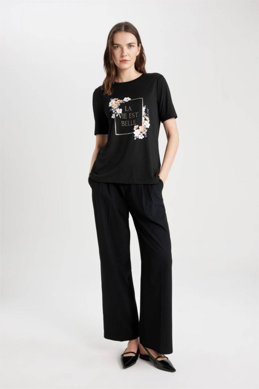 حريمي أسود تيشيرت فلورال نص كم قصة عادية برقبة مستديرة