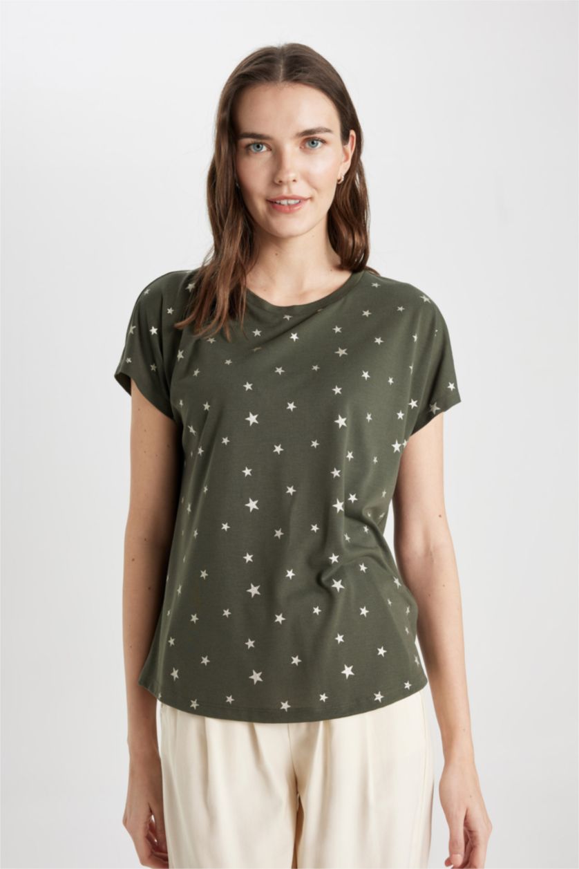 نساء كاكي داكن تيشيرت نص كم بطبعة نجم