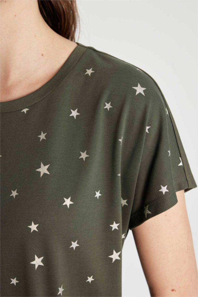 نساء كاكي داكن تيشيرت نص كم بطبعة نجم