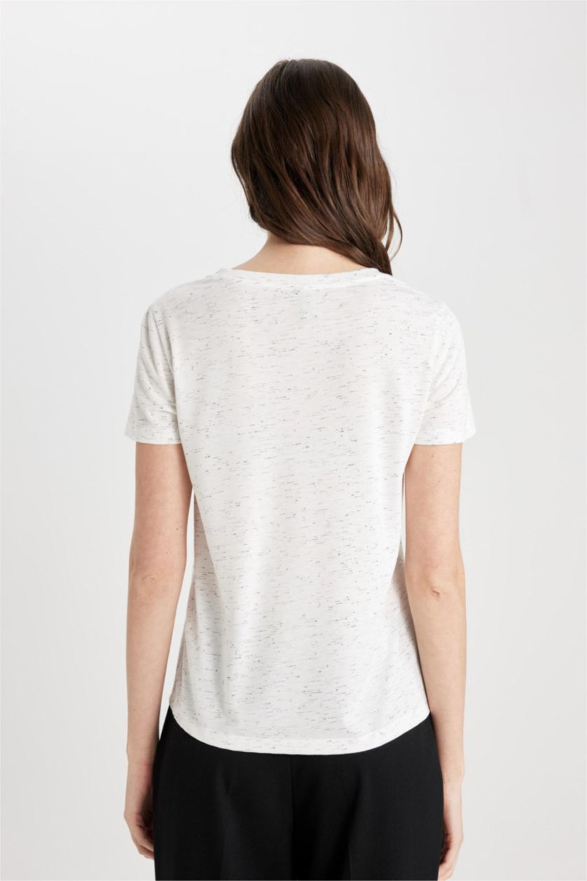 Woman Ecru Regular Fit Crew Neck Floral Short Sleeve T-Shirt