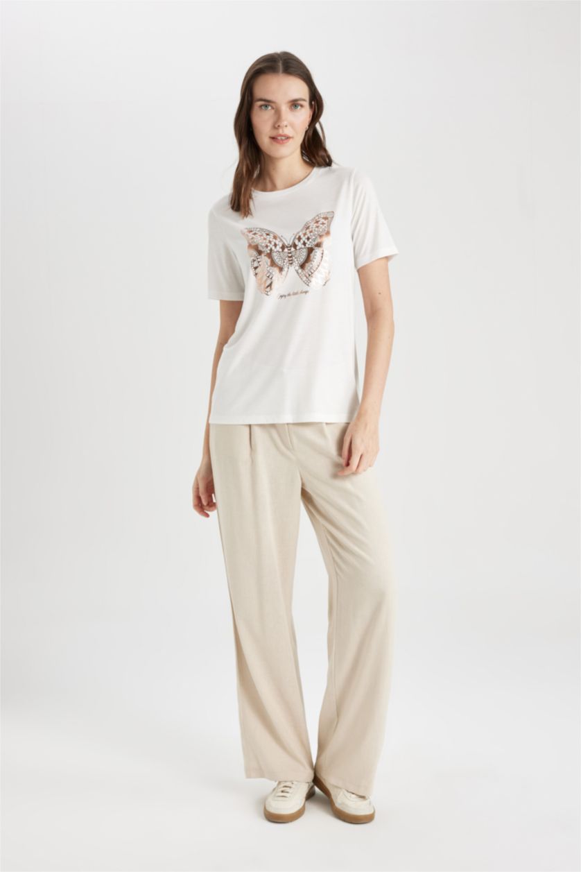 Woman Ecru Regular Fit Crew Neck Butterfly Patterned Short Sleeve T-Shirt