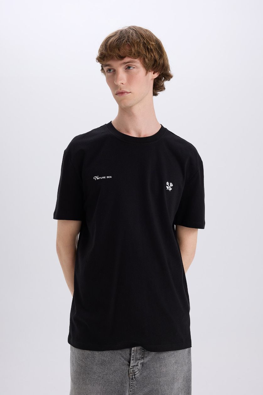 MAN Black Regular Fit Crew Neck Printed Short Sleeve T-Shirt