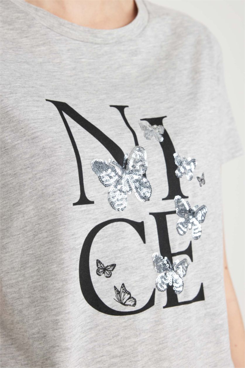 نساء ميلانج رمادي تيشيرت نص كم قصة عادية برسمة الفراشة