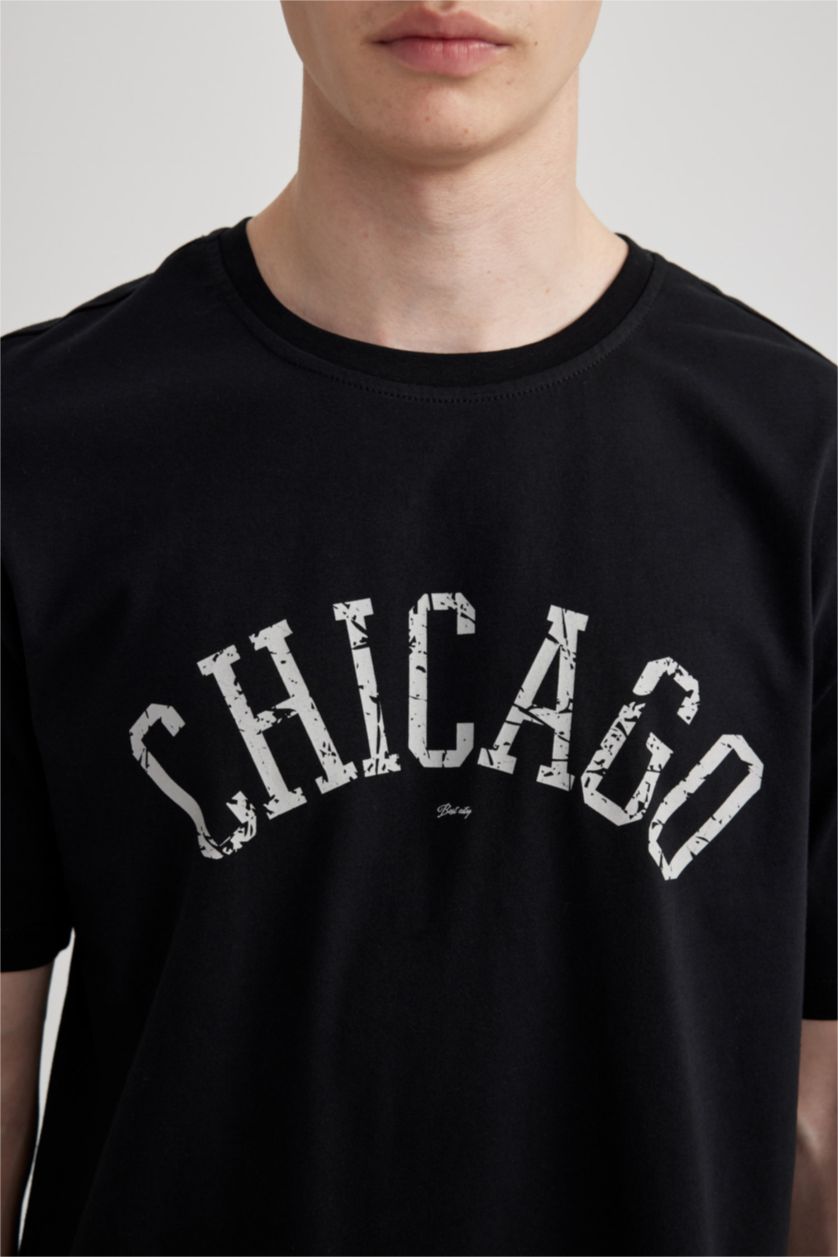 Erkek Siyah Regular Fit Bisiklet Yaka Baskılı Kısa Kollu Tişört