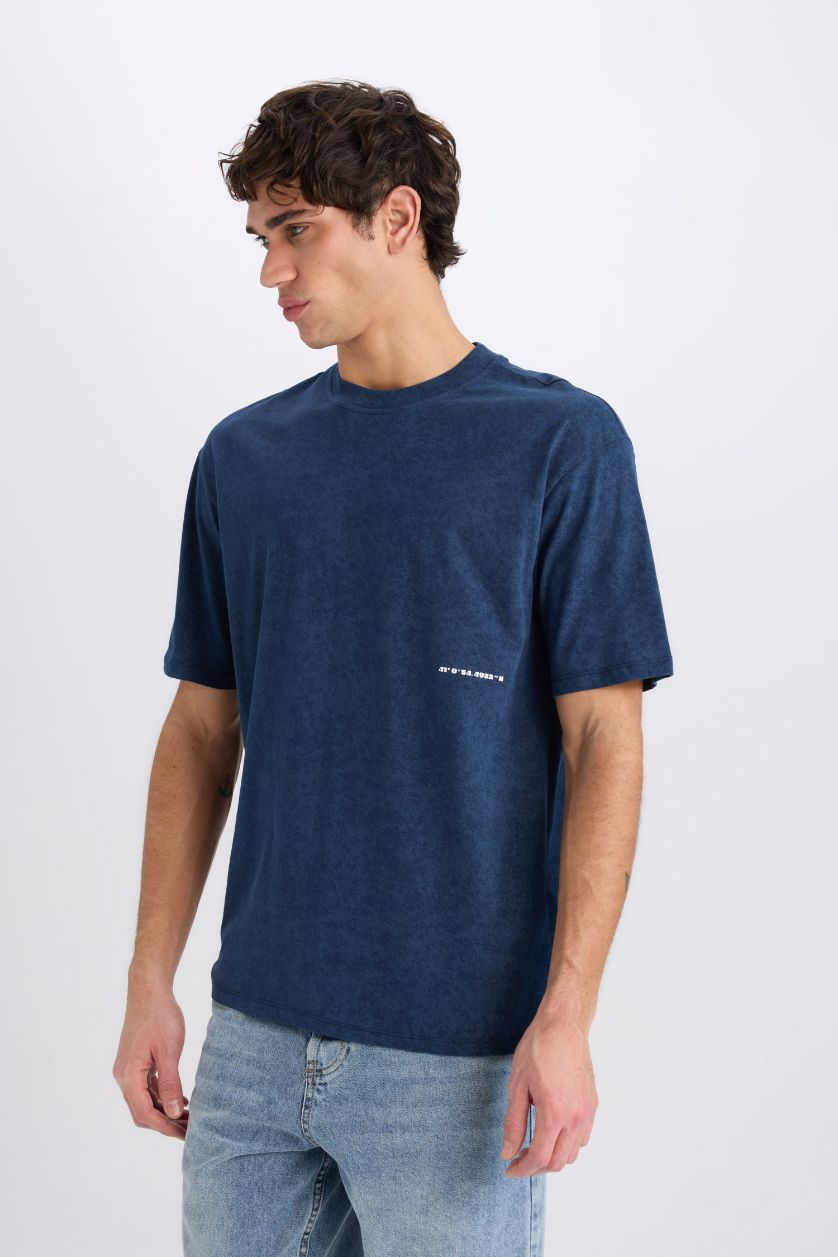 Man Blue Boxy Fit Crew Neck Printed Short Sleeve T-Shirt