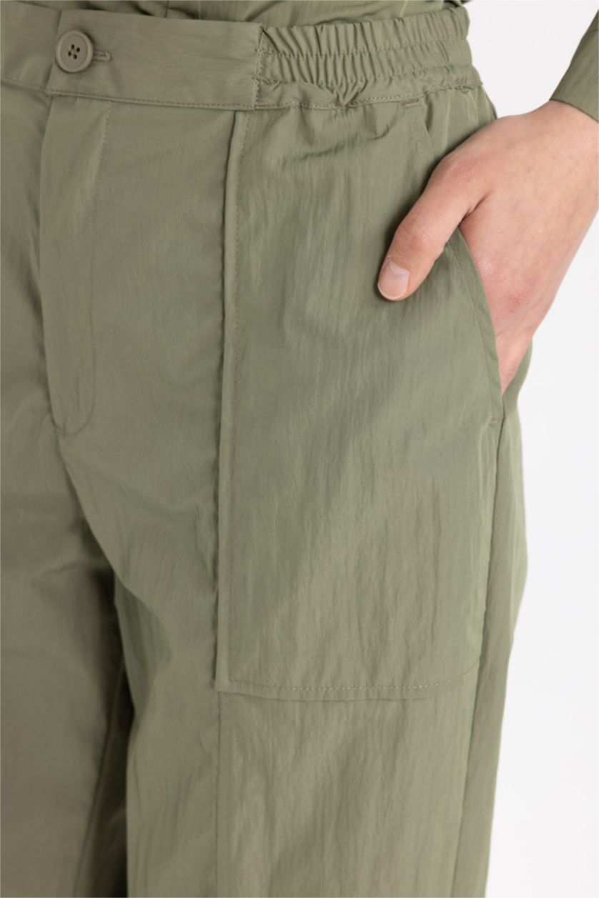 FEMME Kaki Clair Pantalon Parachute Cargo à jambes larges