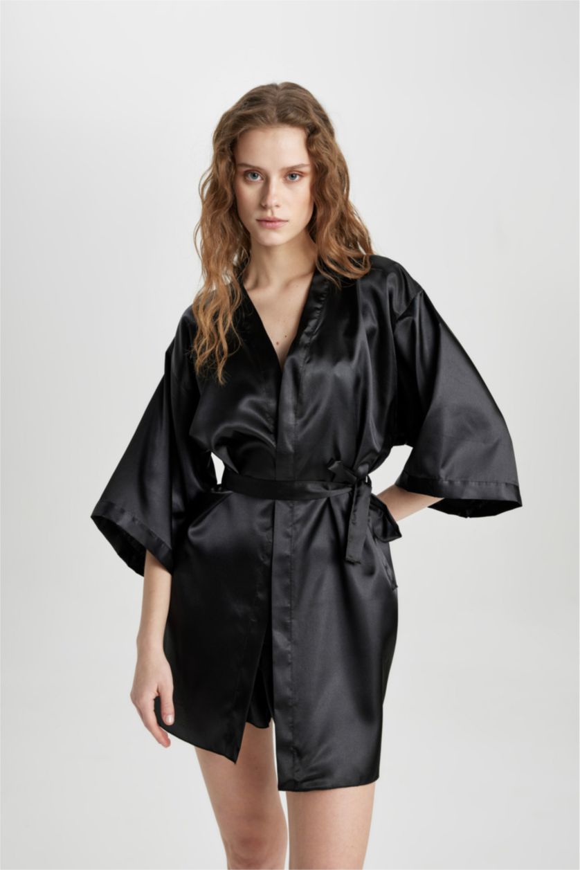 Kadın Siyah Regular Fıt V Yaka Saten Uzun Kollu Sabahlık