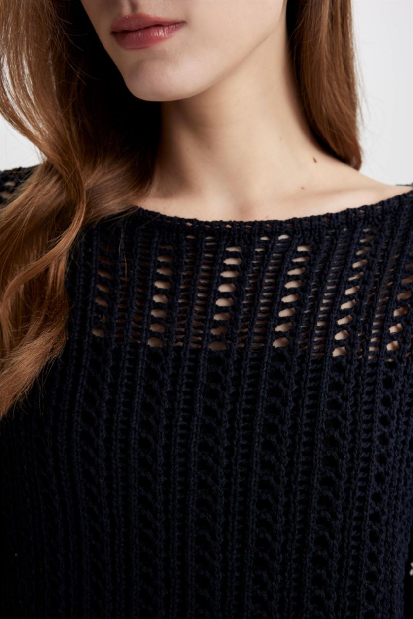 نساء كحلي بلوفر قصير كروشيه برقبة قارب