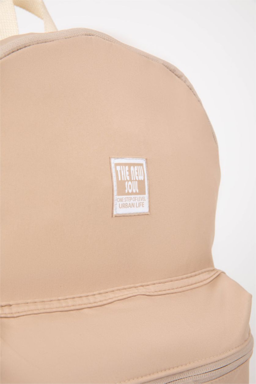 Boys & Teens Beige Boy School Backpack