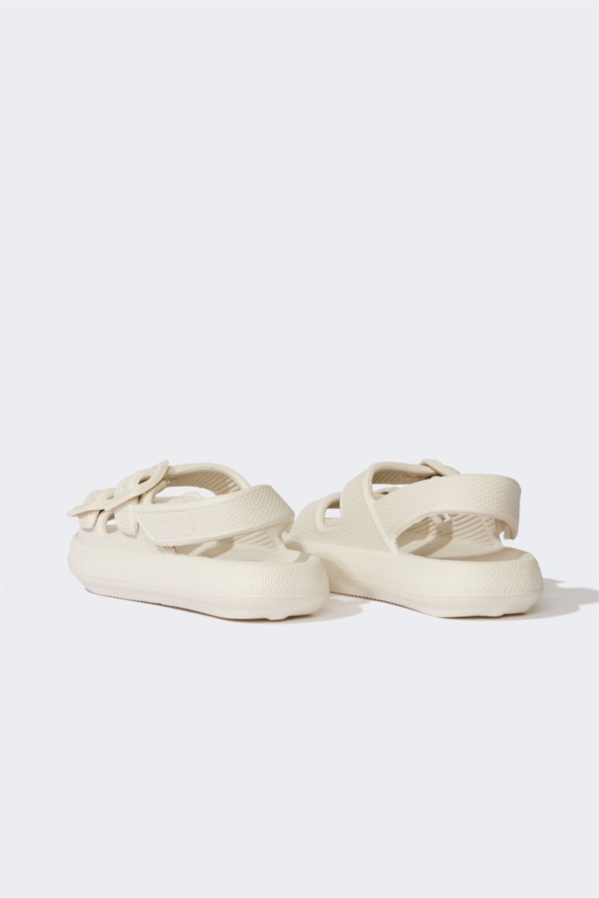 Erkek Çocuk - Genç Erkek Bej Cırt Cırtlı Düz Taban Eva Sandalet Erkek Çocuk