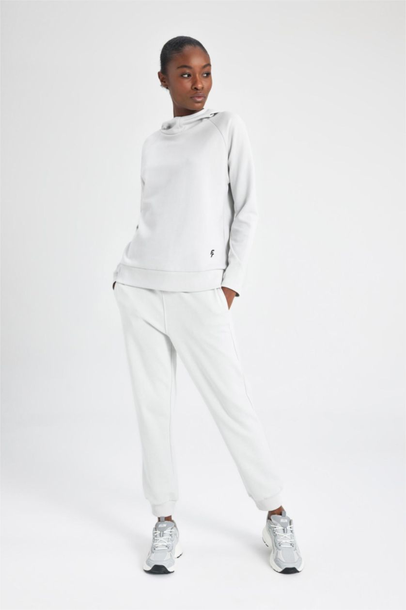 FEMME Beige Coupe standard