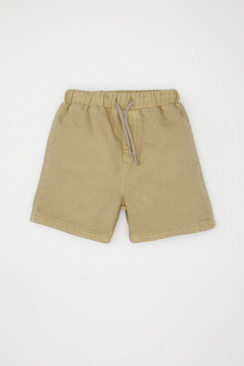 طفل صغير كاكي فاتح شورت جينز بيبي اولادي قصة عادية