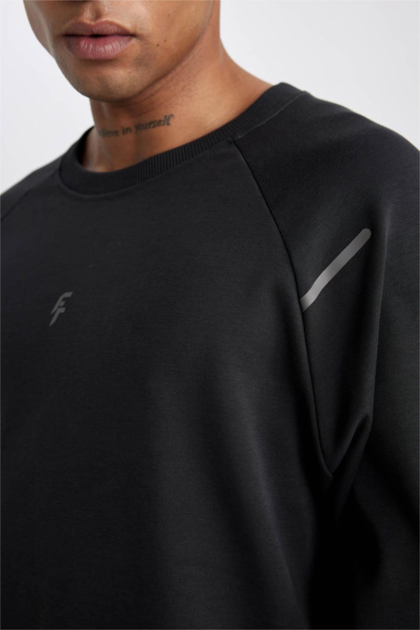 رجال أنثرا سويت شيرت قصة عادية من قماش سكوبا من DeFactoFit