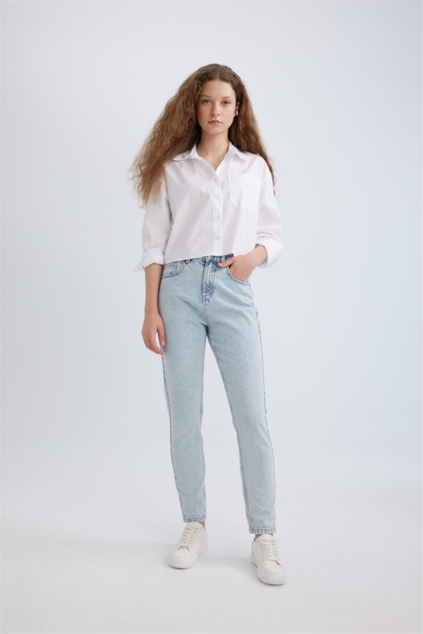 WOMAN Light Blue Mom Fit High Waist Ankle Length Jeans