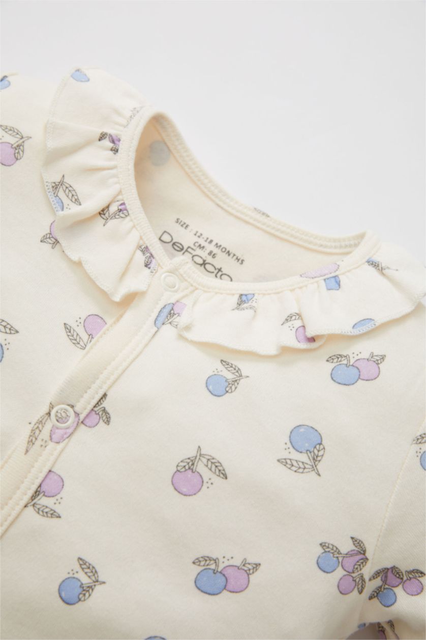 طفلة صغيرة بيج فاتح جمبسوت بناتي حديثي الولادة بكم طويل وطبعة فاكهة محبوك