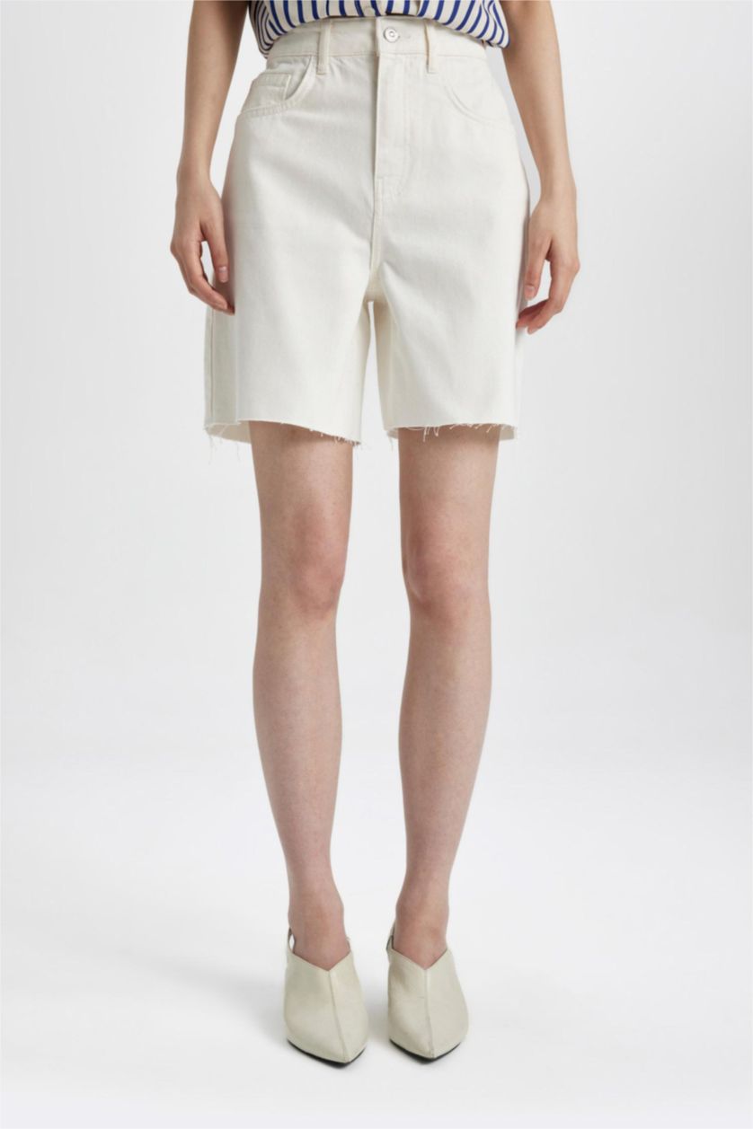 Kadın Beyaz Yüksek Bel Jean Bermuda Şort