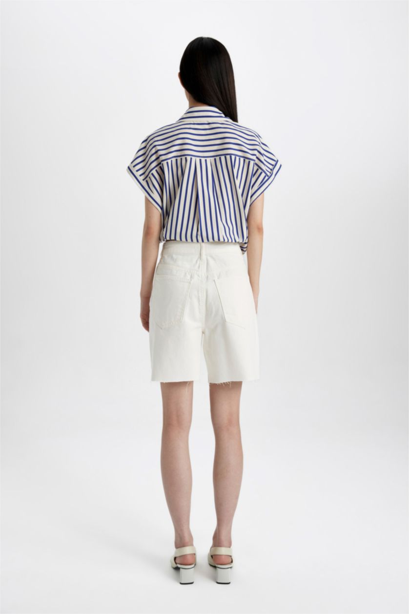 Kadın Beyaz Yüksek Bel Jean Bermuda Şort