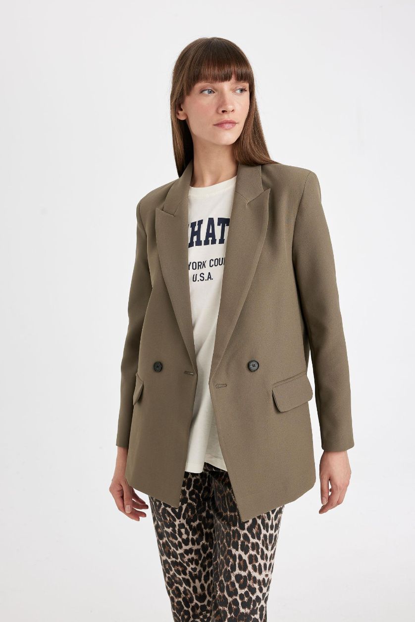 Woman Khaki Oversize Fit Button Closure Basic Blazer Jacket