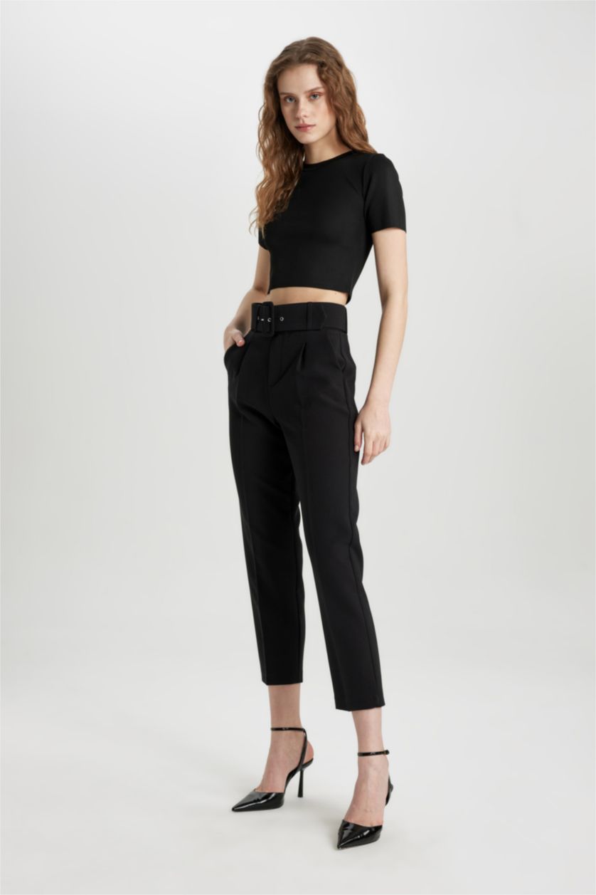 نساء أسود سروال قصير فيت برجل عادي وخصر عالي