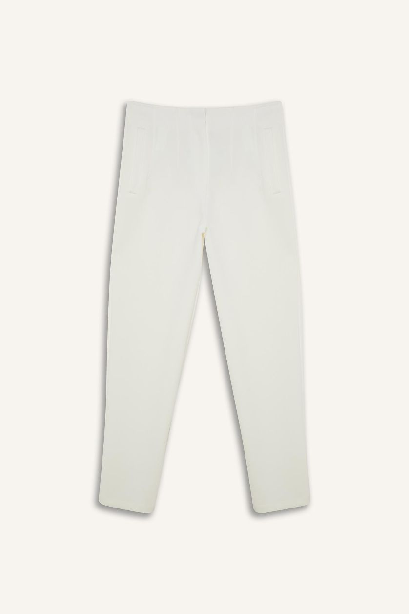 FEMME Écru Pantalon en tissu taille haute à jambe étroite Coupe carotte