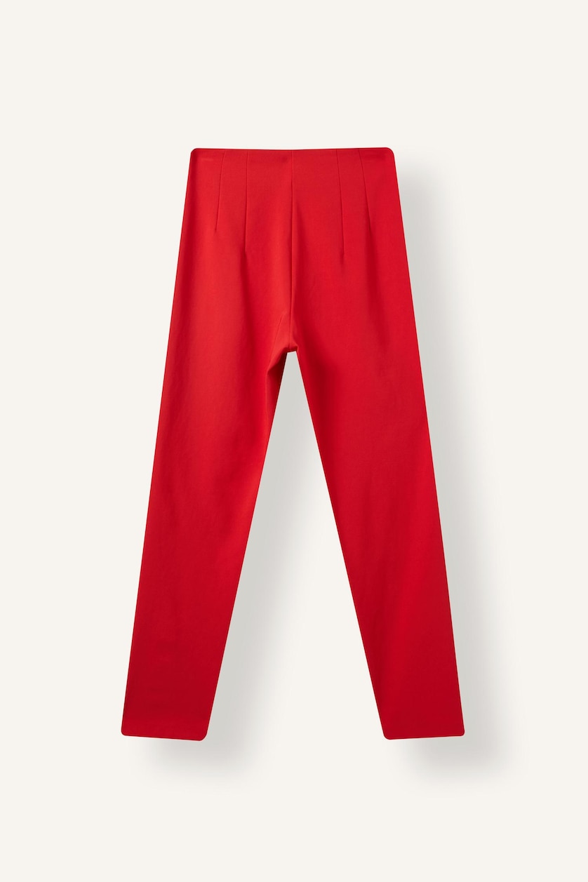 Women Red High Waist Carrot Fit Trousers