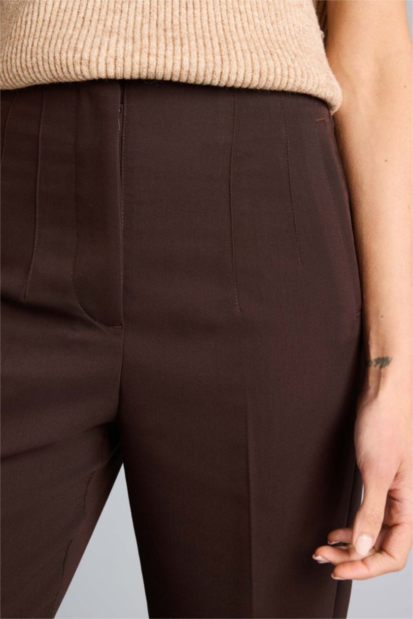 Kadın Kahve Carrot Fıt Fermuarlı Yüksek Bel Dar Paça Crop Pantolon