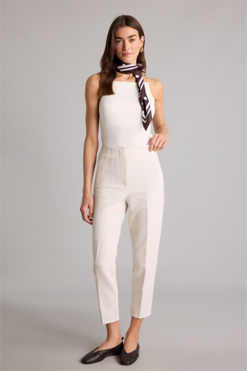 Kadın Ekru Yüksek Bel Carrot Fıt Pantolon