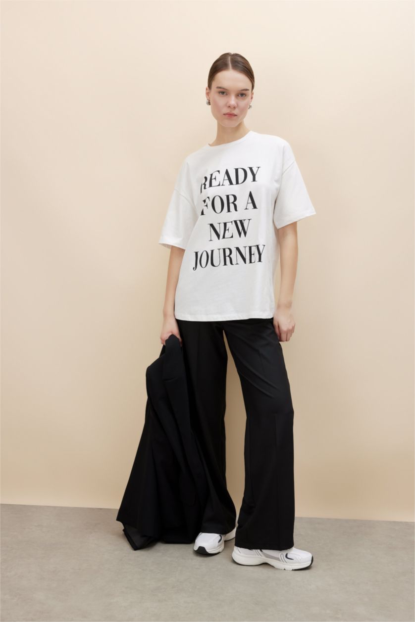 WOMAN White Oversize Fit  Crew Neck Printed T-Shirt