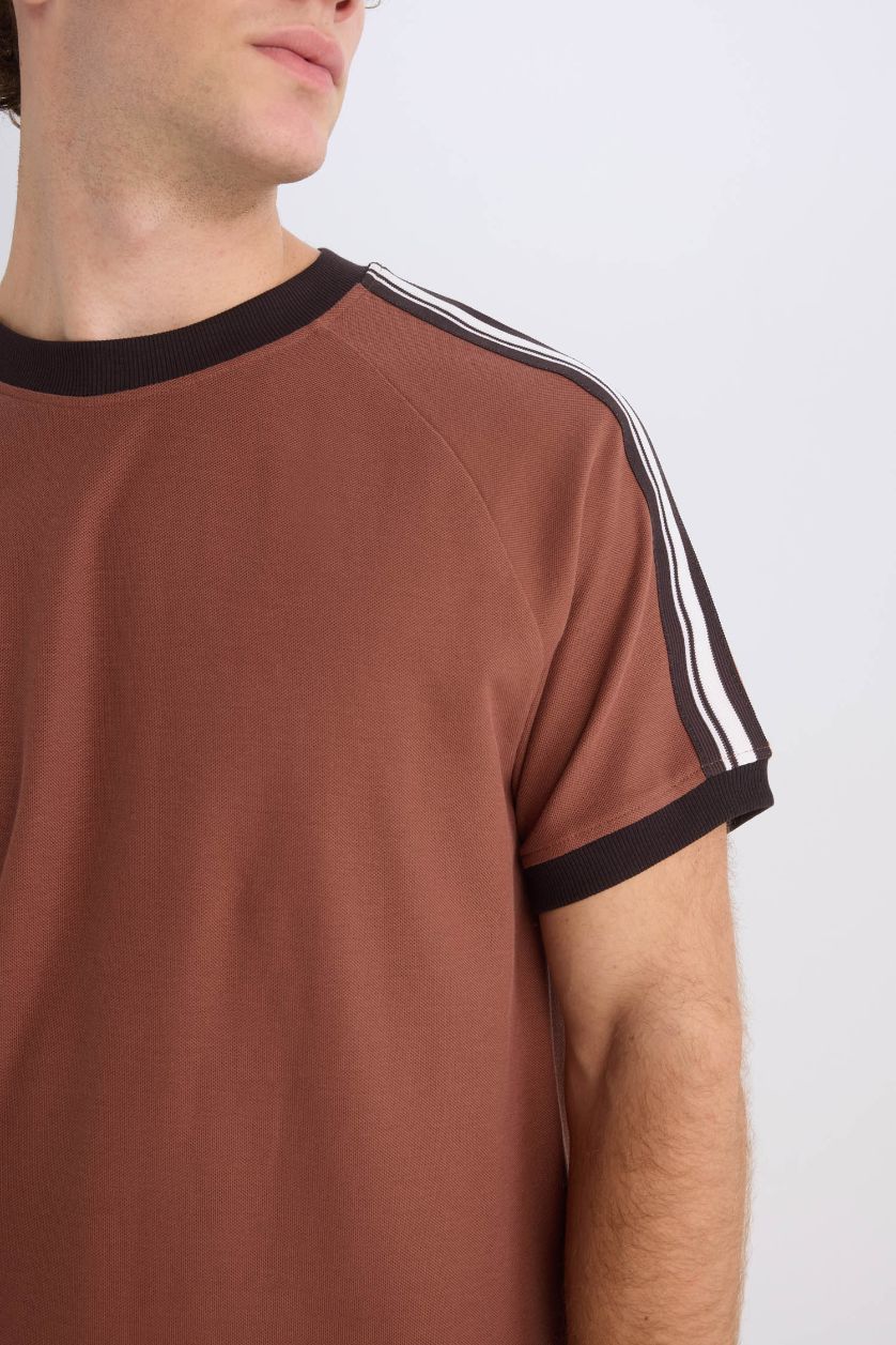 MAN Brown Regular Fit Crew Neck Pique Short Sleeve T-Shirt
