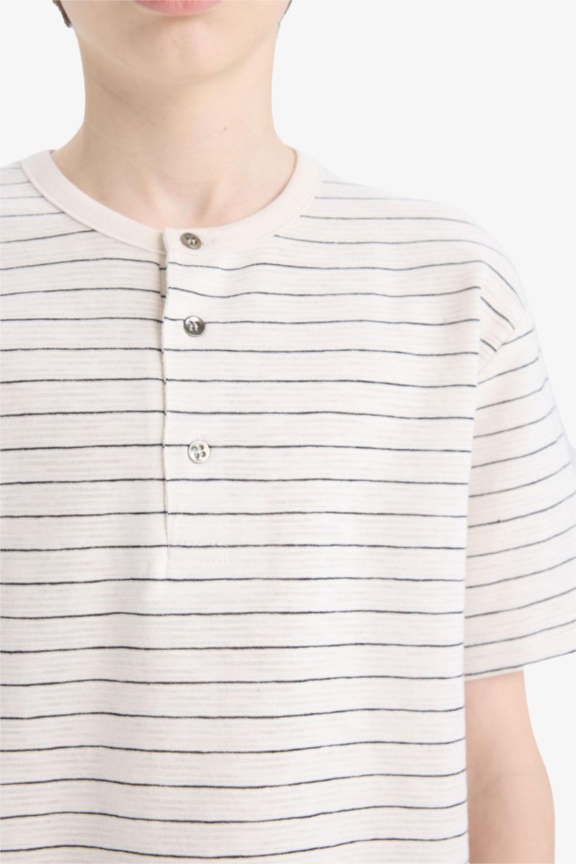 أولادي بيج فاتح تيشيرت اولادي نص كم قصة عادية بياقة عالية