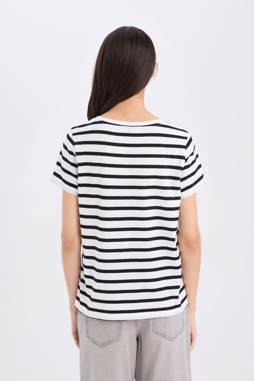 نساء أسود تيشيرت نص كم مخطط قصة عادية برقبة مستديرة