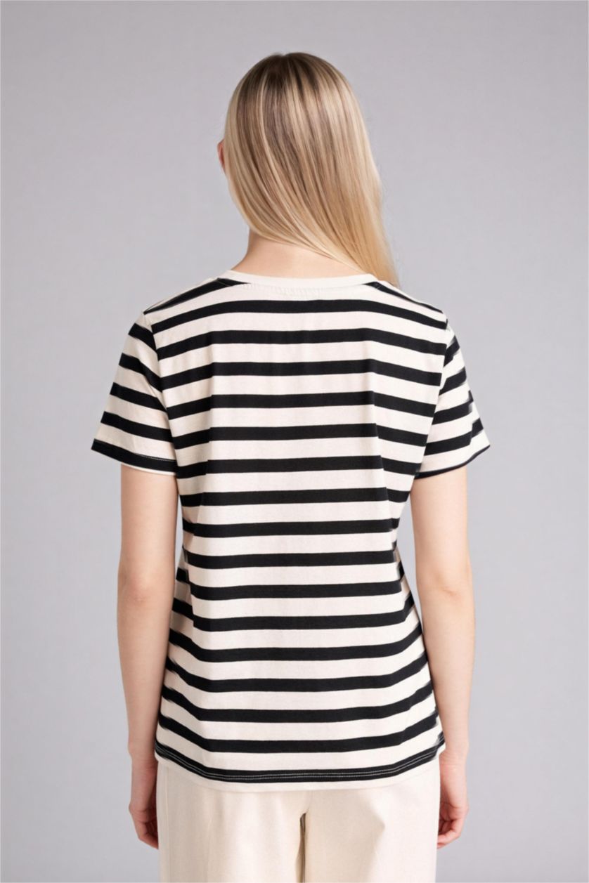 WOMAN Black Regular Fit Crew Neck Basic T-Shirt