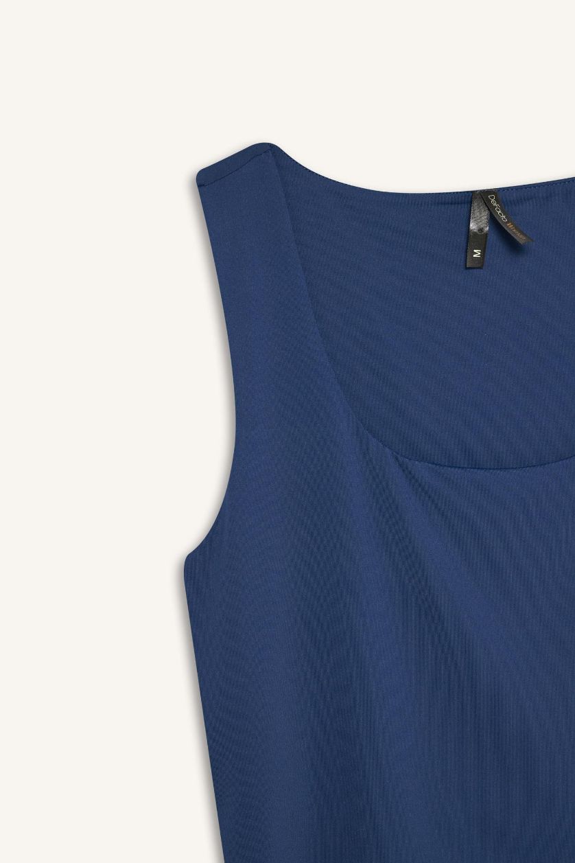 Kadın Lacivert Slım Fıt Basıc Düz Kare Yaka Atlet