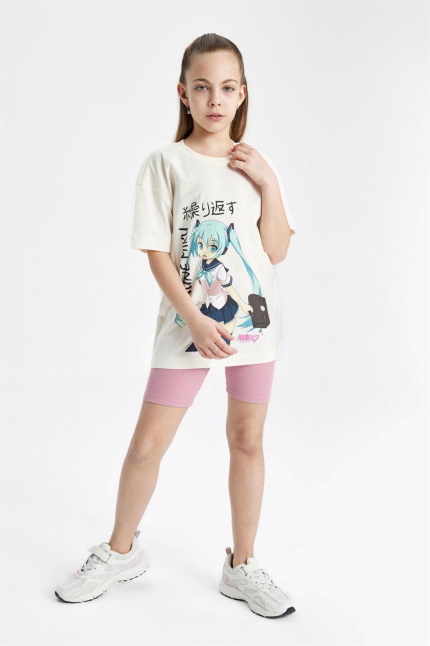 Girls & Teens Ecru Girl Hatsune Miku Oversize Fit Short Sleeve T-Shirt