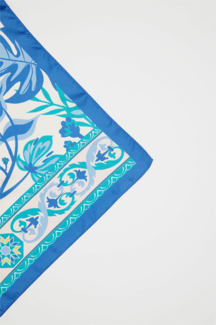 WOMAN Blue Woman Patterned Scarf
