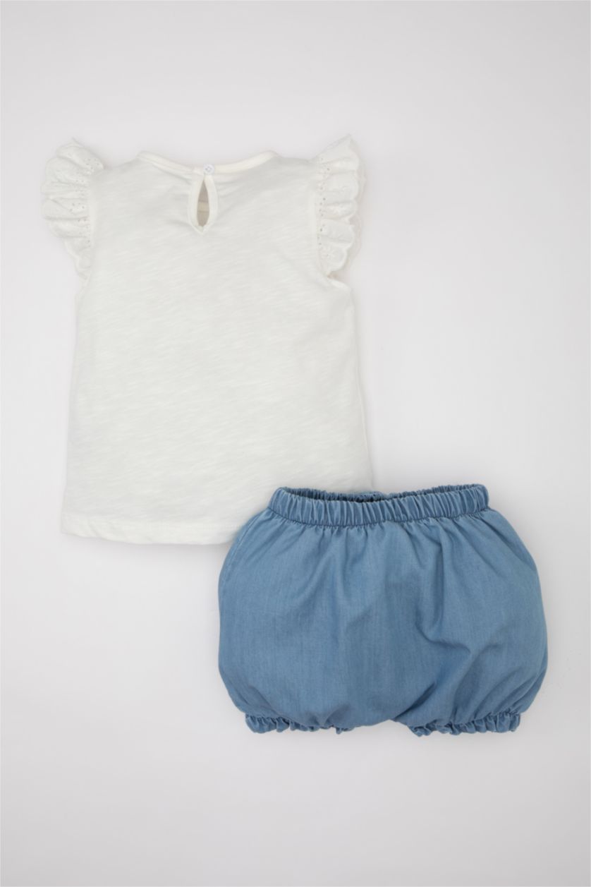 Kız Bebek Ekru Kız Bebek 3'lü Takım Bisiklet Yaka Kısa Kollu Tişört Yumuşak Jean Şort Saç Bandı