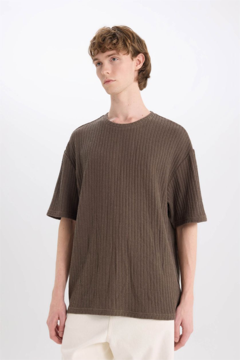 MAN Teak Boxy Fit Crew Neck Short Sleeve T-Shirt