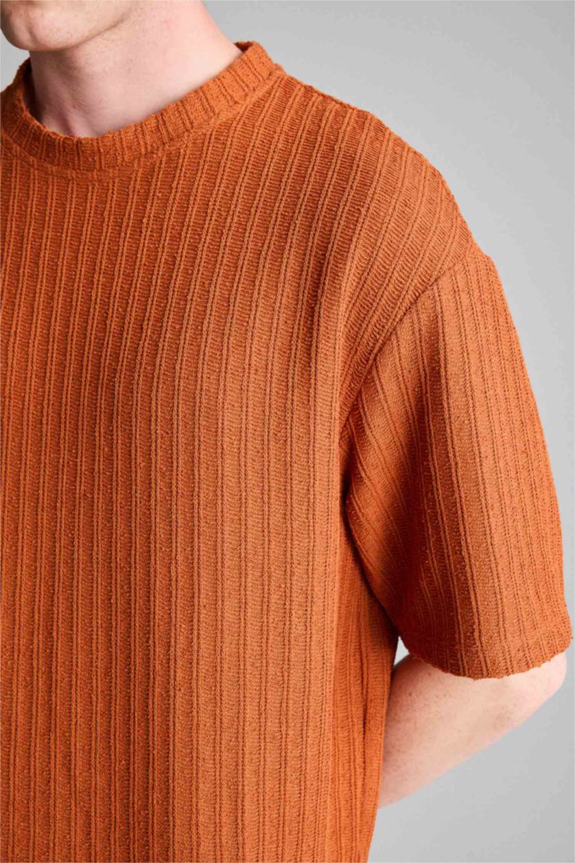 رجال برتقالي Boxy Fit Short Sleeve T-Shirt