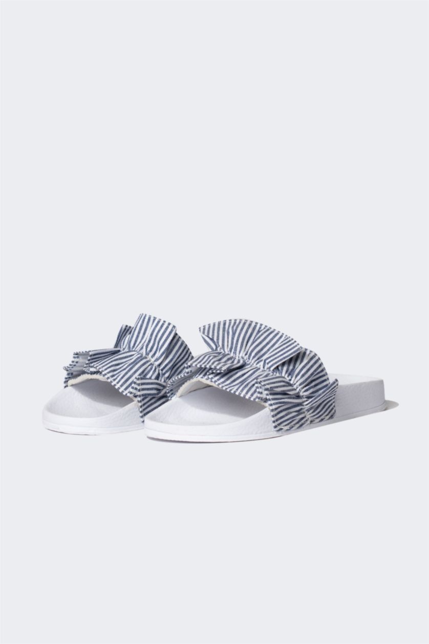 GIRLS & TEENS NAVY Girls Flat Sole Single Band Slippers