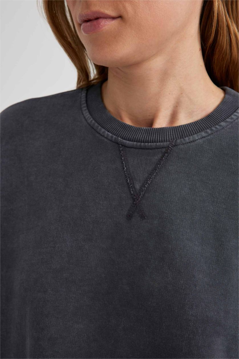 FEMME Anthracite Sweatshirt Coupe Relax à Col Rond à effet décoloré